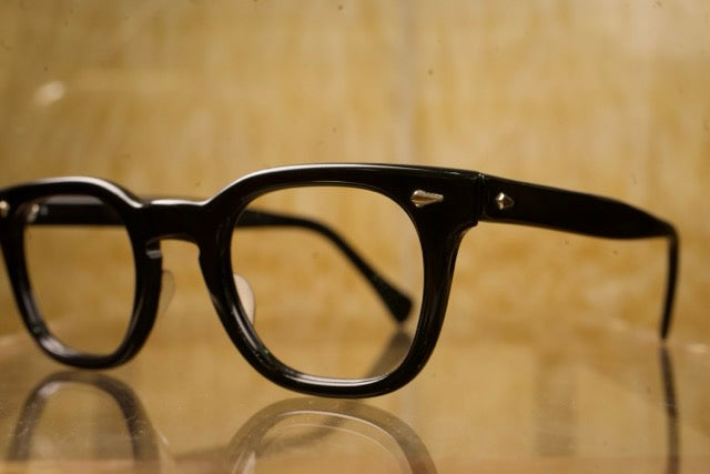 1960s American Optical " Stadium "