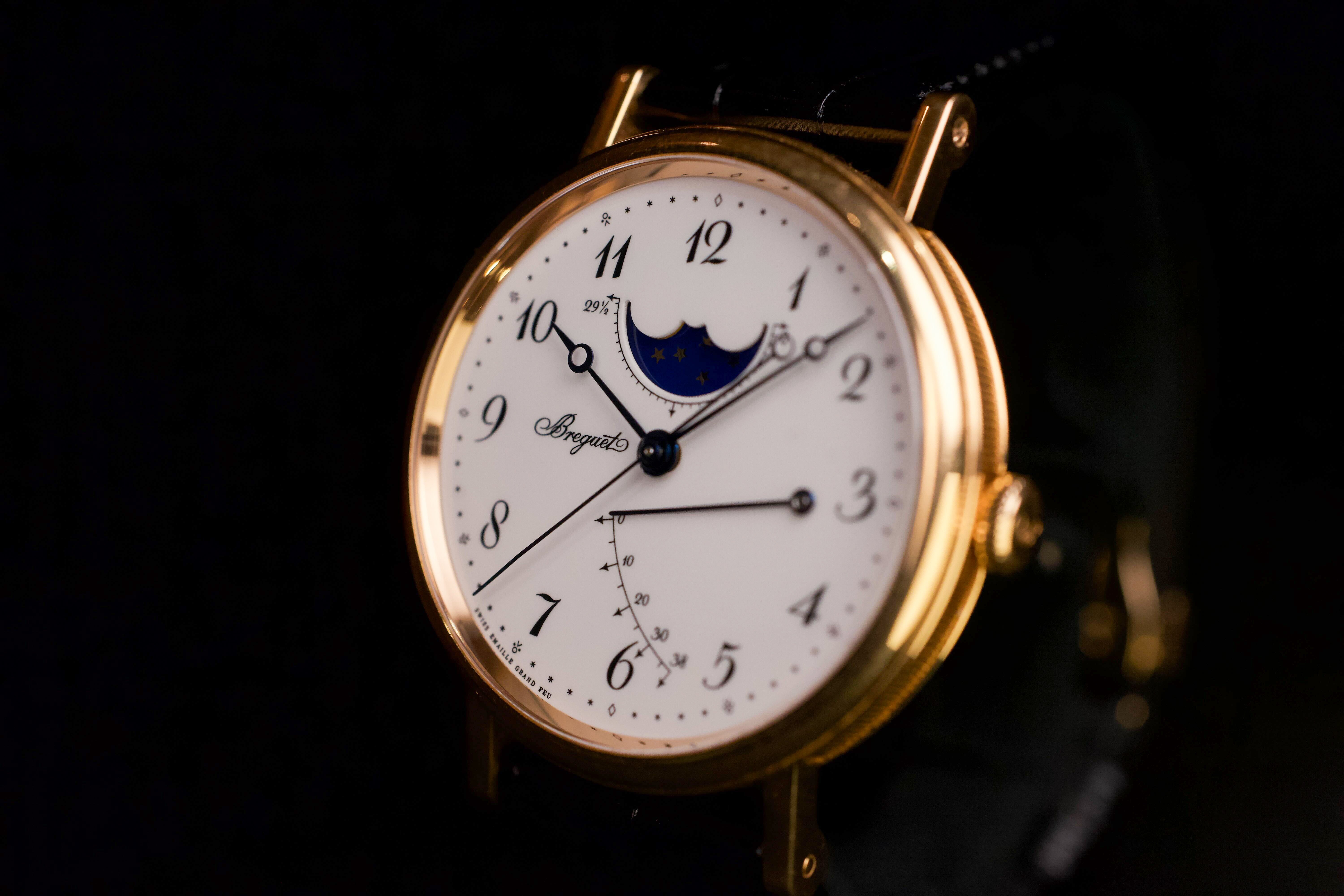 2010s Breguet, Classique Phase de Lune 7787