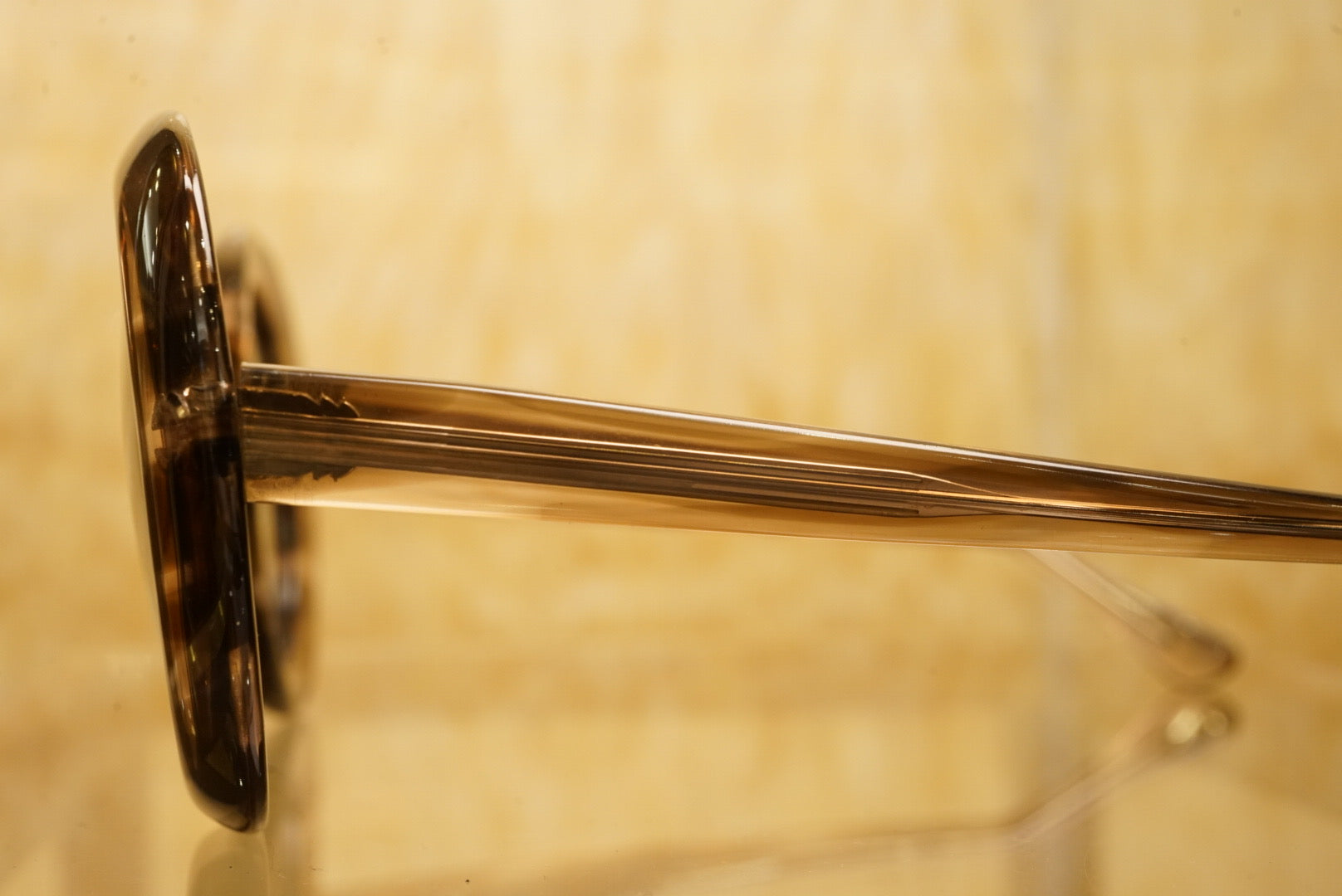 1970s OLIVER GOLDSMITH "AMY“