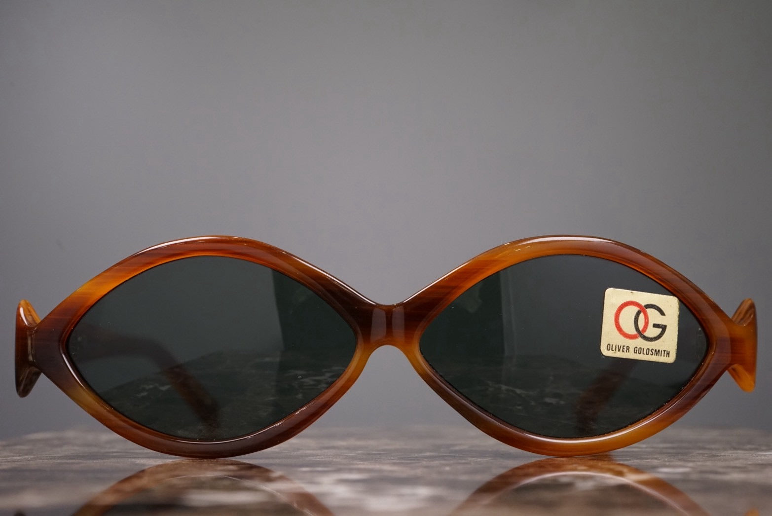1970s OLIVER GOLDSMITH “GOLD FISH”
