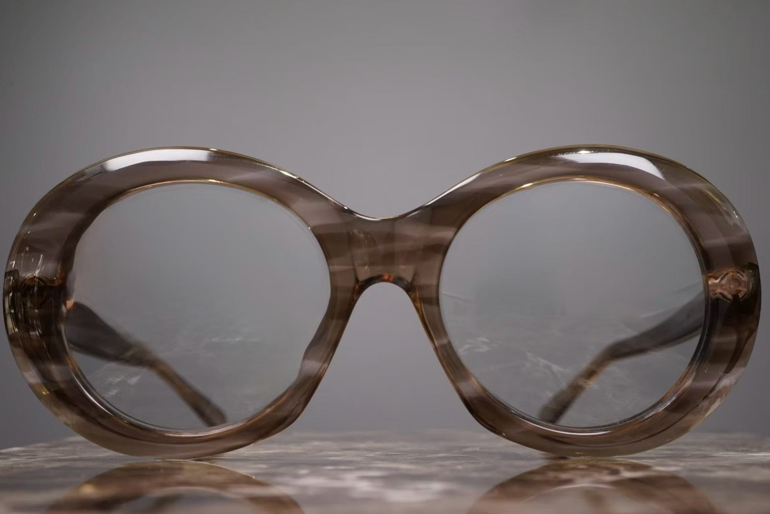 1970s OLIVER GOLDSMITH "AMY“
