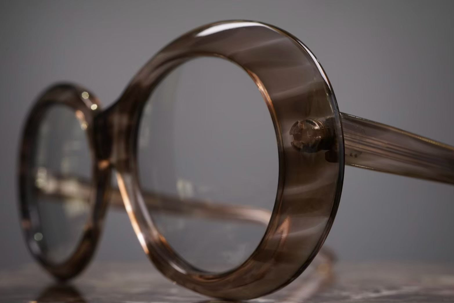 1970s OLIVER GOLDSMITH "AMY“