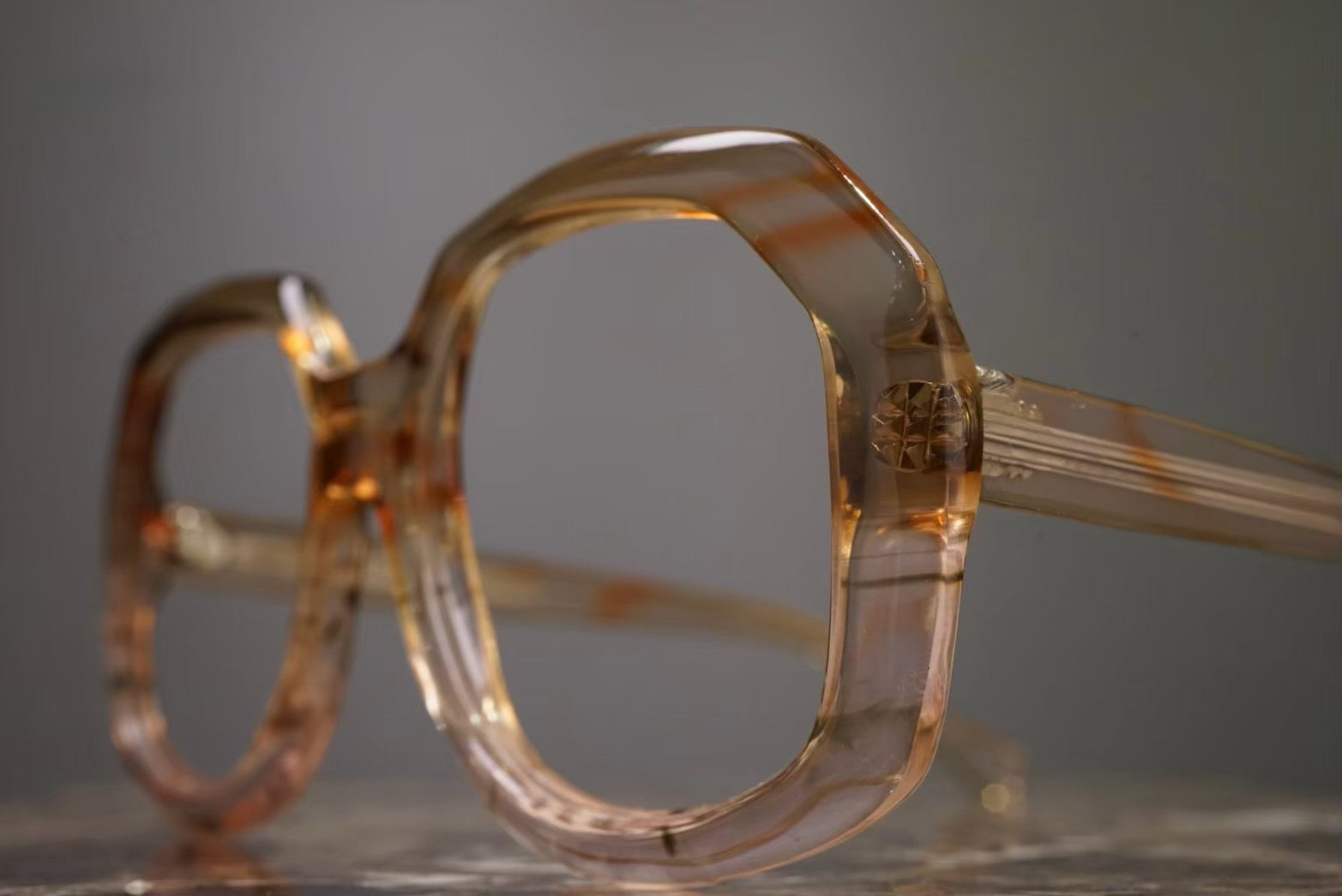 1970s OLIVER GOLDSMITH “SATADAY”